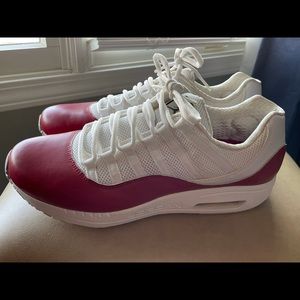 Jordan 11 men’s size 10.5